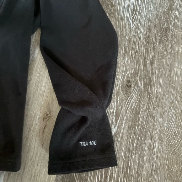 The North Face TKA Glacier Quarter-Zip Long-Sleeve Pullover - Picture 4 of 5